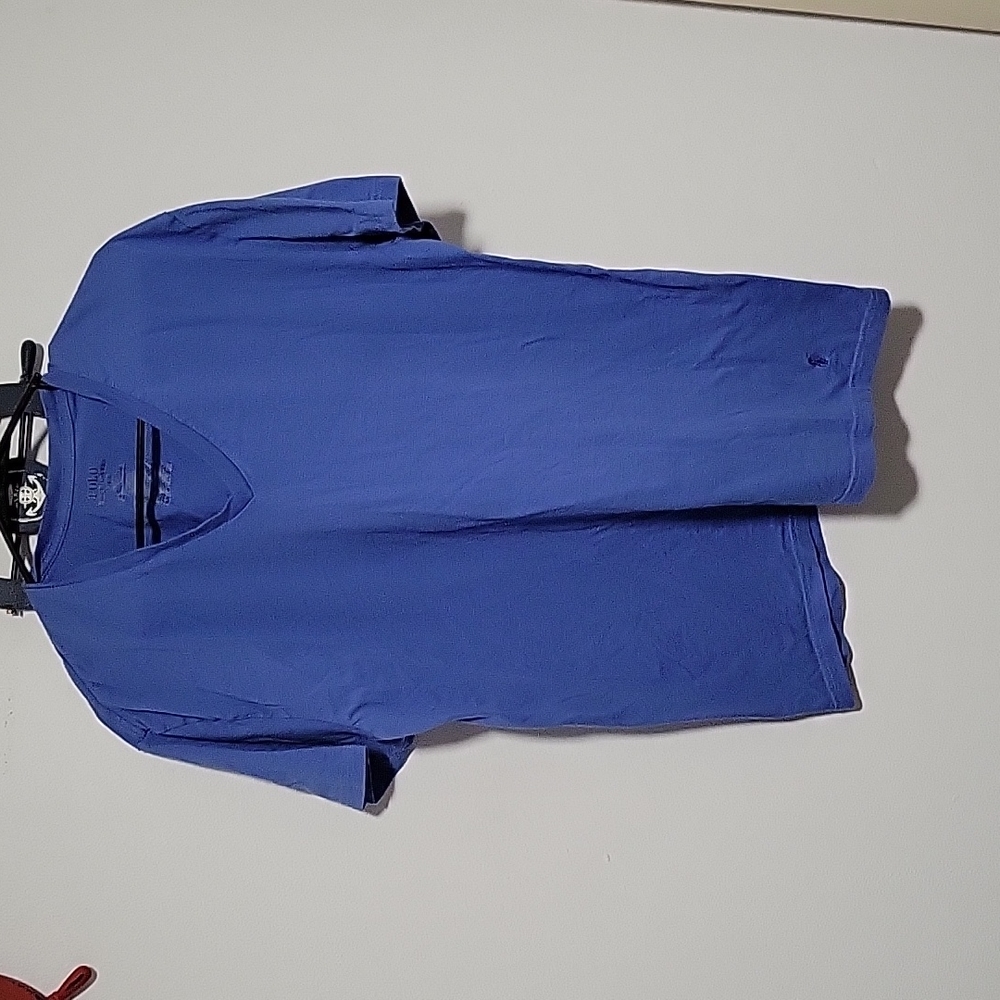 Polo V-neck T-shirt 《Two Polo T-shirts for $15》